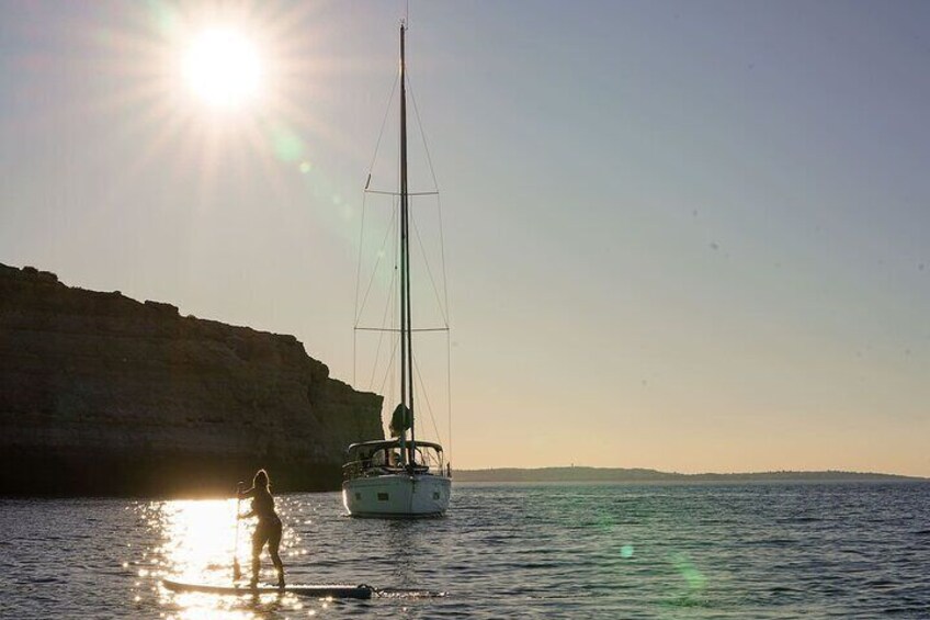 3h30 Half day Luxury Sail-Yacht cruise + Anchored Chill Out Stop