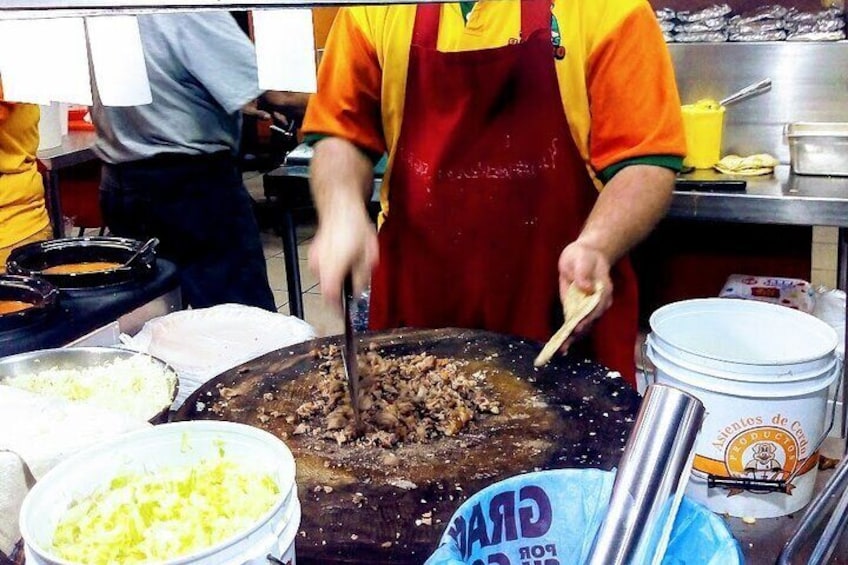 Tacos, Beer and Mezcal Food Tour in Mazatlan