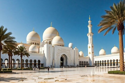Exklusive geführte Stadtrundfahrt durch Abu Dhabi (ganztägig)