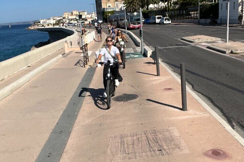 Discovery of Marseille by electric bike