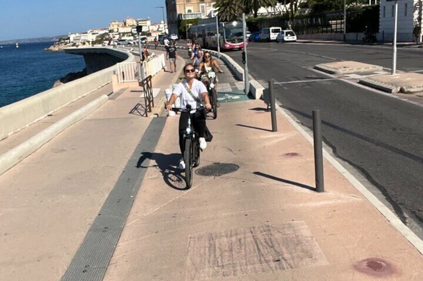 Discovery of Marseille by electric bike