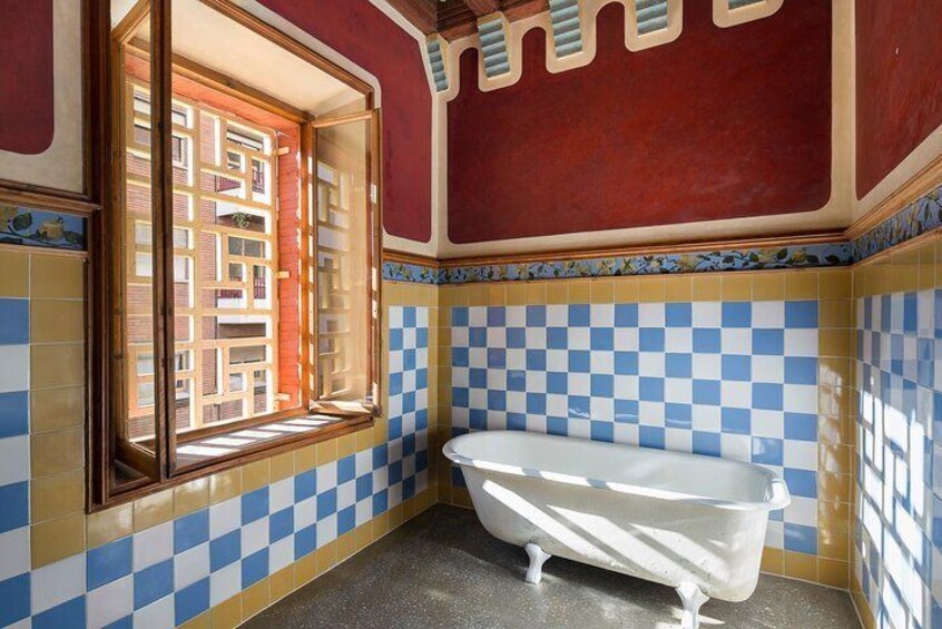 Skip-the-Line Gaudi's Casa Vicens Admission Ticket with Audioguide