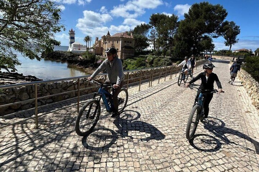 Private Electric Mountain Bike Tour in Sintra Cascais