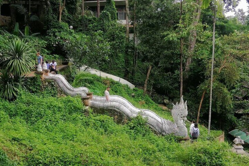 The Best Full Day Tour: Doi Suthep, Wat Phalat, Sticky Waterfall