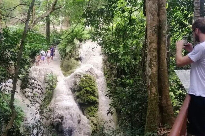 The Best Full Day Tour: Doi Suthep, Wat Phalat, Sticky Waterfall