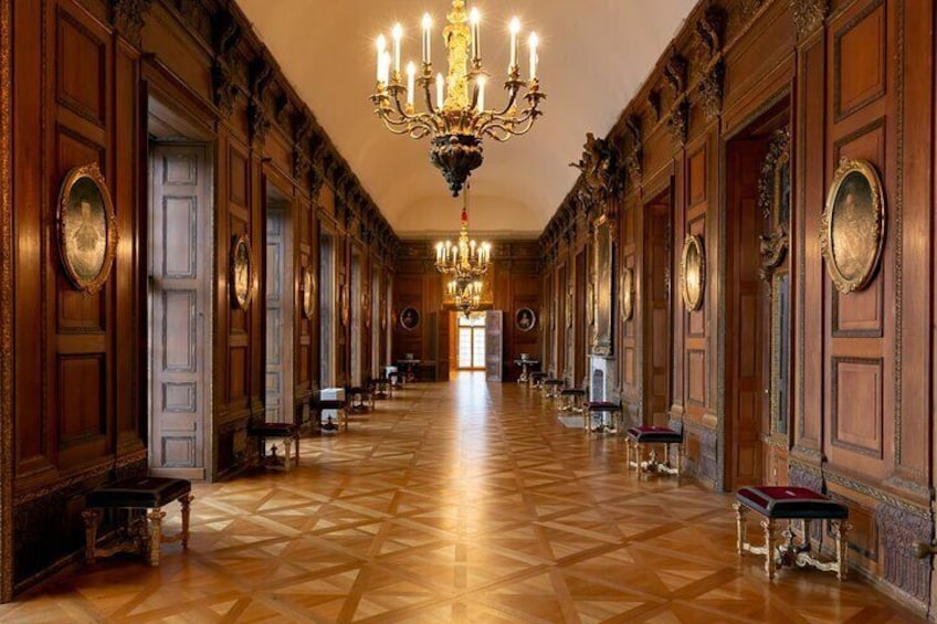4-Hour Private Skip-the-line Charlottenburg Palace and Garden