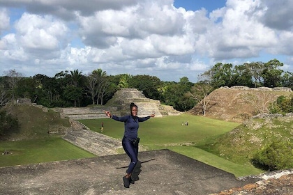 Cavetubing and Altun Ha Tour in Belize
