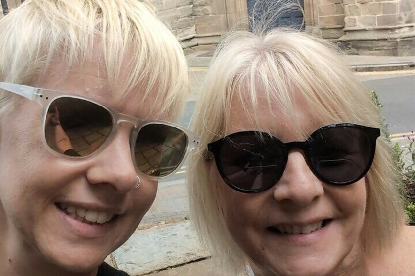 Ghosts, Crime & Legends Quest Experience in Warwick