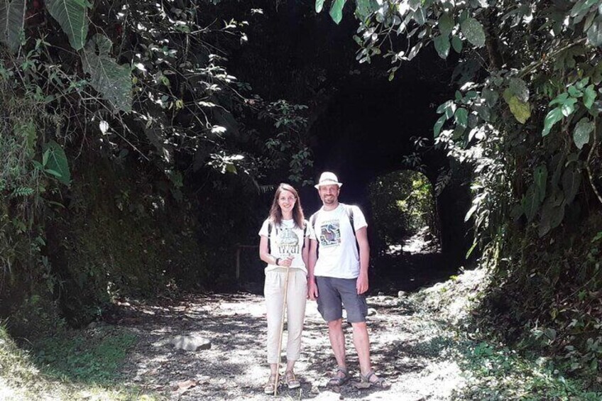 Santa Rita Waterfall and Salento Hike Tour