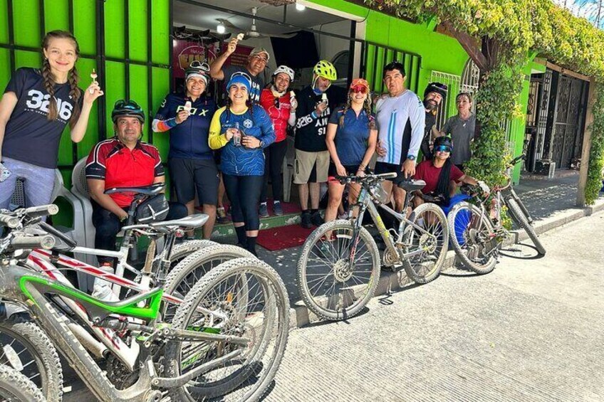 Mountain Bike Tour through Guatemala