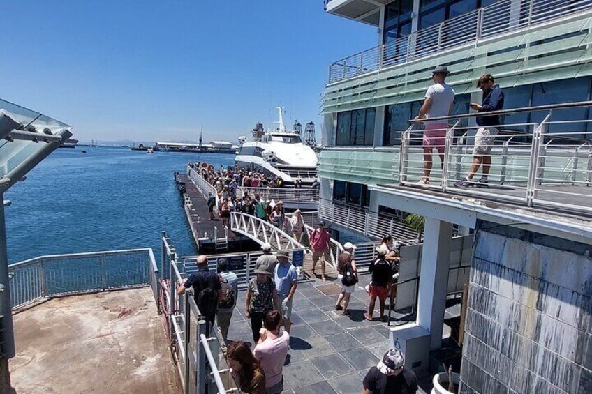 Robben Island tour, Tickets included with Hotel Pickup 