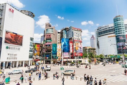 2-Hour Private Ximending Area Walking Tour