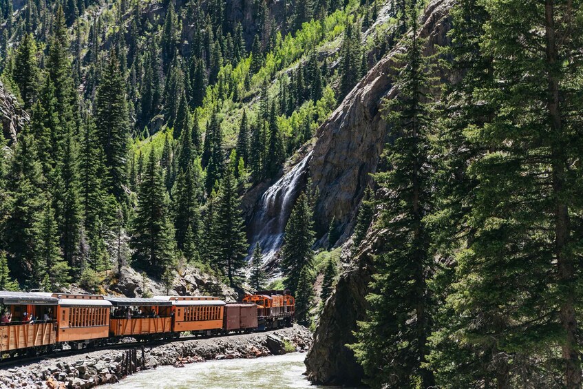Picture 6 for Activity Durango: Round-Trip Train Ticket to Silverton