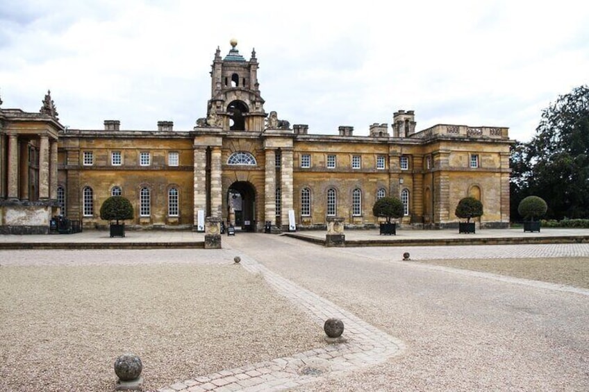 Blenheim palace Shakespeare Warwick Castle Private Tour with pass