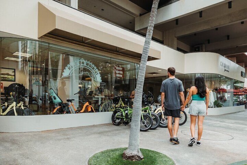 Waikiki Electric Bike Private Tour - Manoa Falls Bike and Hike