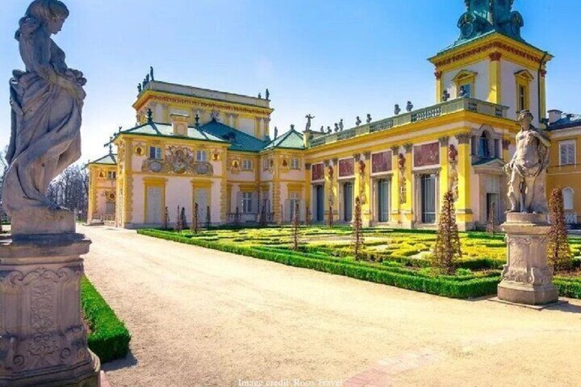 Royal Wilanow Palace and Park: Private All-Inclusive Tour