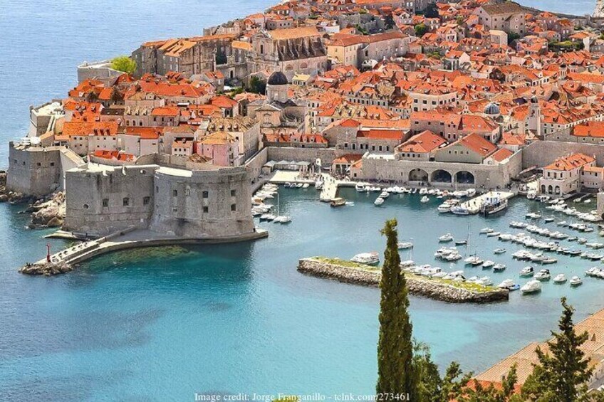 Dubrovnik Old Town & City Walls: Private Half-Day Walking Tour