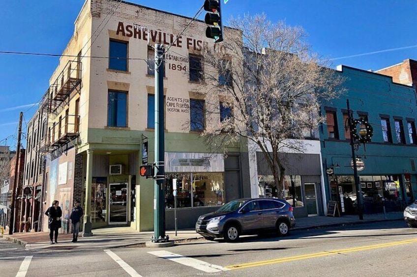 Downtown Asheville & Biltmore Village: Private Full-Day Tour