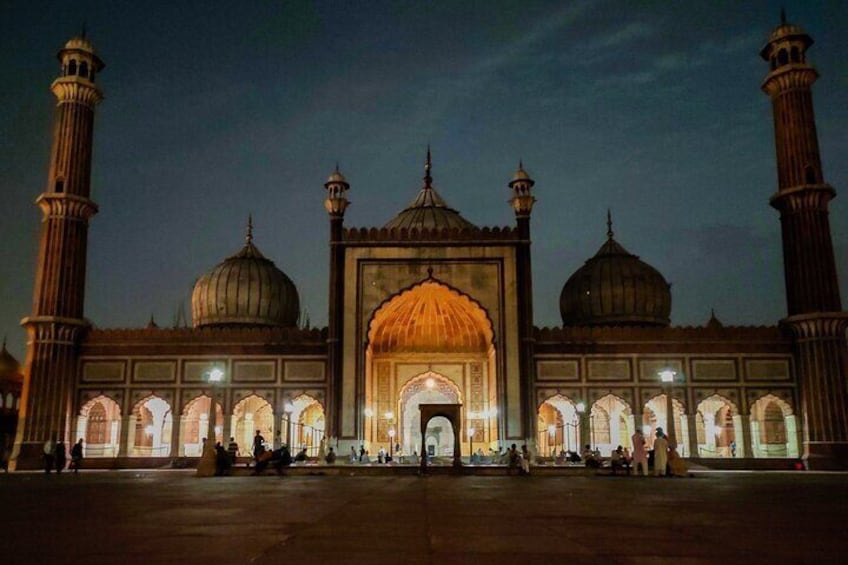 Explore the City of New Delhi Private Tour 