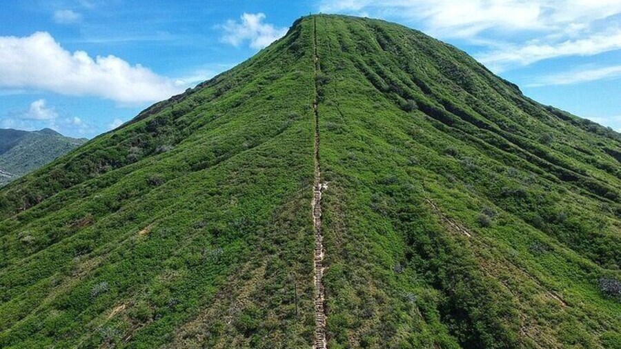 Full-Day Guided Adventure in Koko Head Stairs and Southeast O'ahu