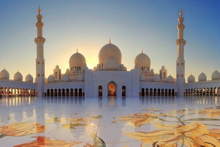 Abu Dhabi Sightseeing Tour From Dubai 