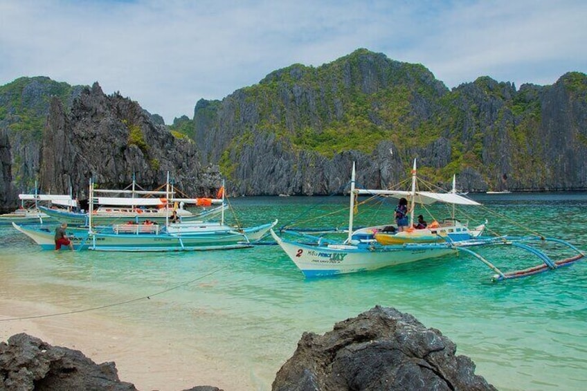 El Nido Island Hopping Tour from Puerto Princesa