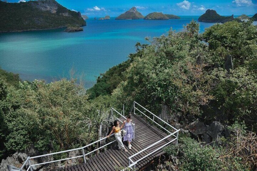 Angthong National Marine Park Tour by Big boat from Samui