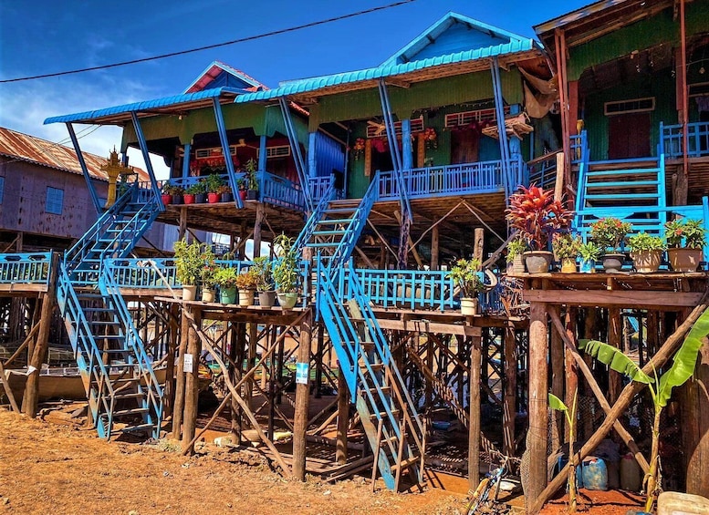 Picture 2 for Activity Floating Village Cruise at Tonle Sap Lake & Street Food Tour