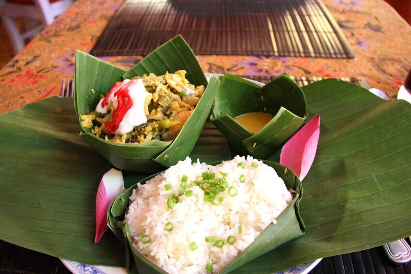 Picture 12 for Activity Siem Reap Street Foods Tour by Tuk Tuk with Personal Guide