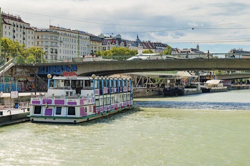 Vienna River Cruise, Walking Tour with St. Stephan Cathedral
