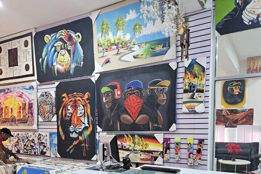 Souvenir shopping in Punta Cana