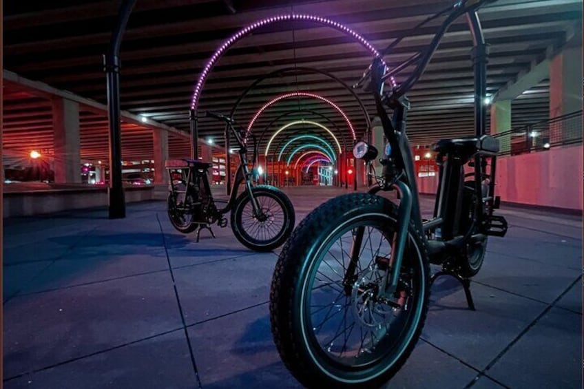 2 Hour Late Night Downtown Dallas E-Bike Tour