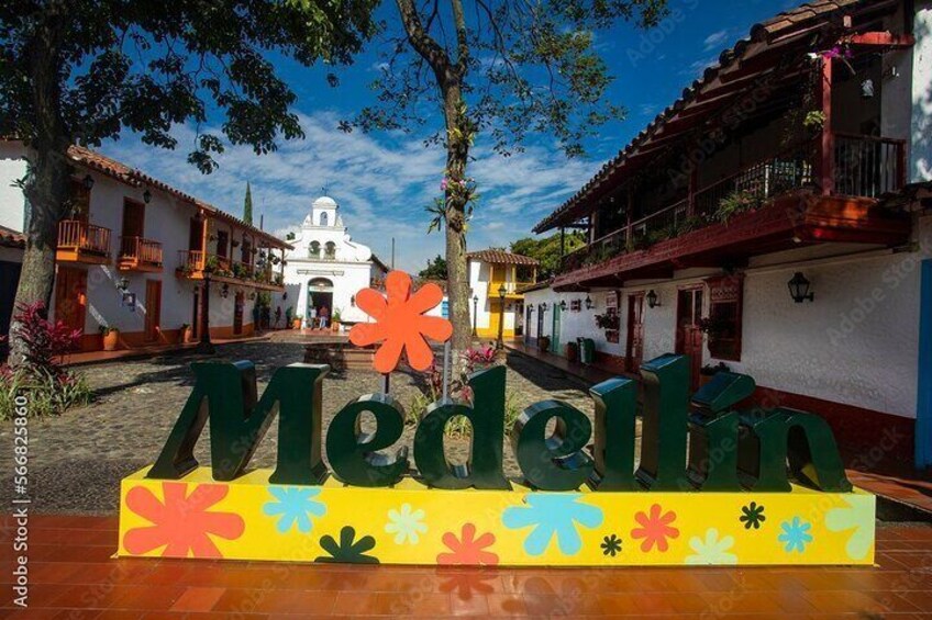 Full Day Private Tour of Beautiful Medellín