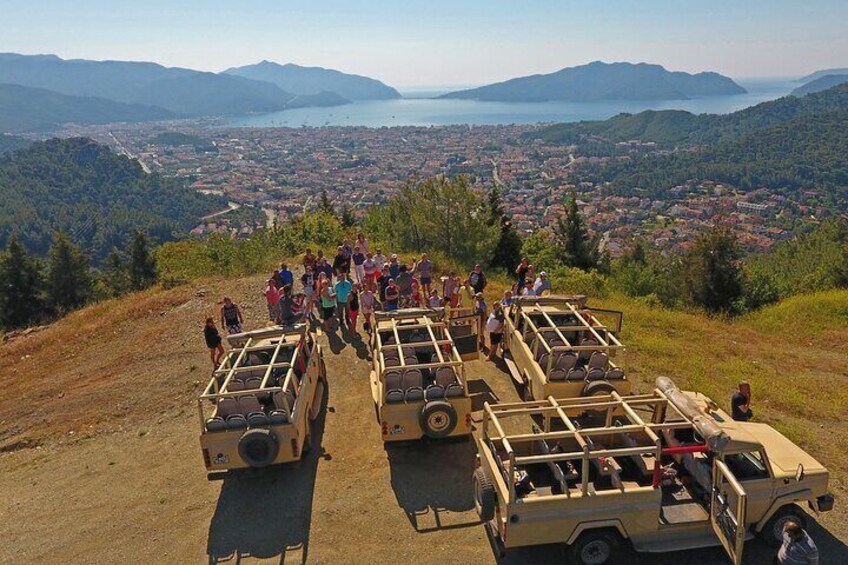 Marmaris Jeep Safari Tour With Waterfall and Water Fights