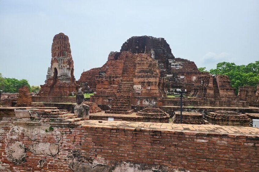 Full-day Private Tour to The World Heritage Site in Ayutthaya