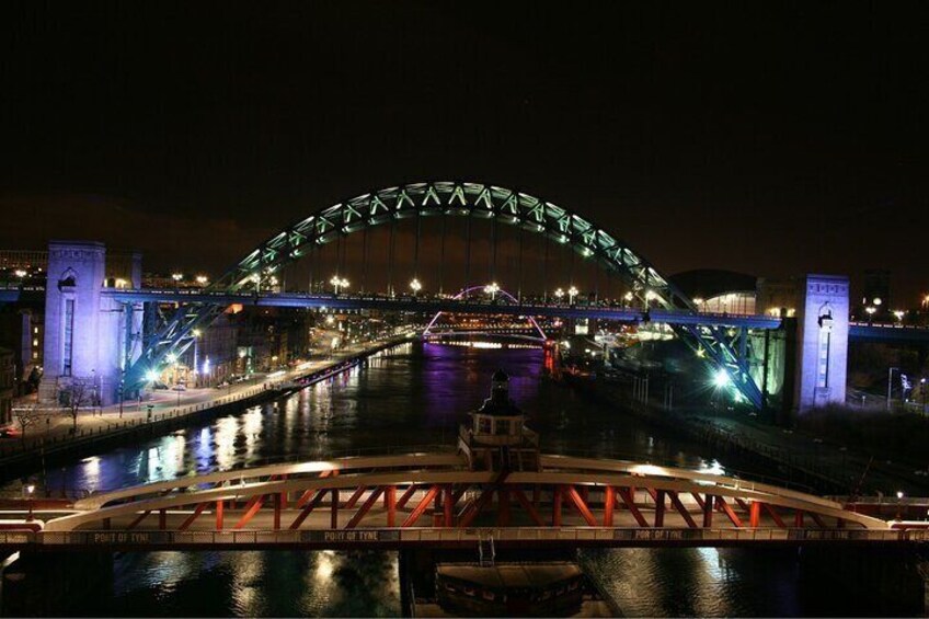 Private Walking Tour with a Local Guide in Newcastle