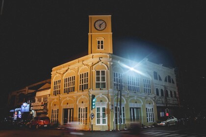 Tur Warisan Budaya Kota Tua dengan Makan Malam