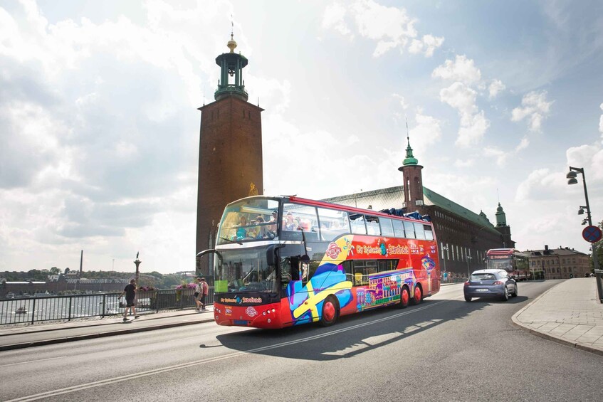 Picture 6 for Activity Stockholm: Walking Tour and Hop-on Hop-off Bus Tour