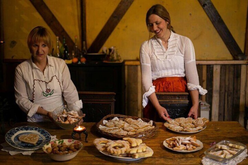 Sweet Hvar - Traditional cookies & Desserts