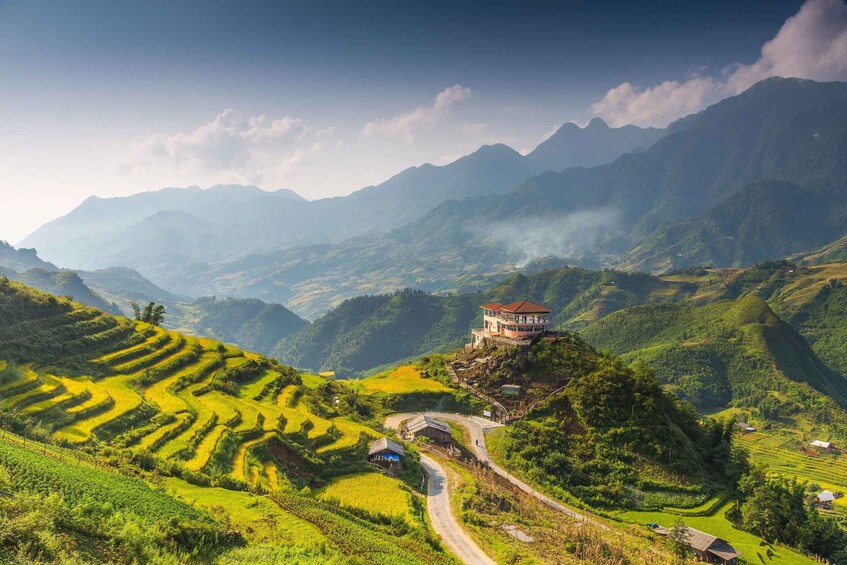 Muong Hoa Valley 2-Day Group Trek with Homestay