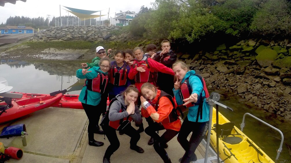 Group getting ready to kayak in Oregon