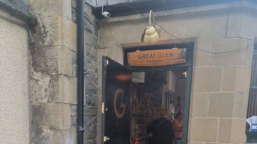 Award winning gin distillery on lochness