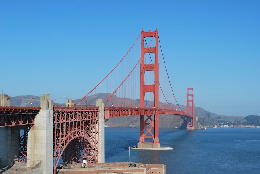 Alcatraz + Sausalito/Golden Gate Bridge Hop-On Hop-Off Tour 
