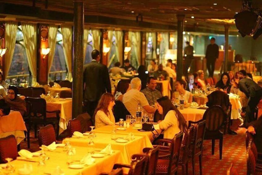 3-Hour Private Maxim Dinner Cruise in Nile River