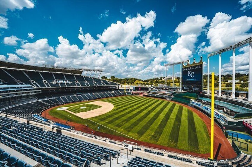 1 Hour Walking Tour in Kauffman Stadium