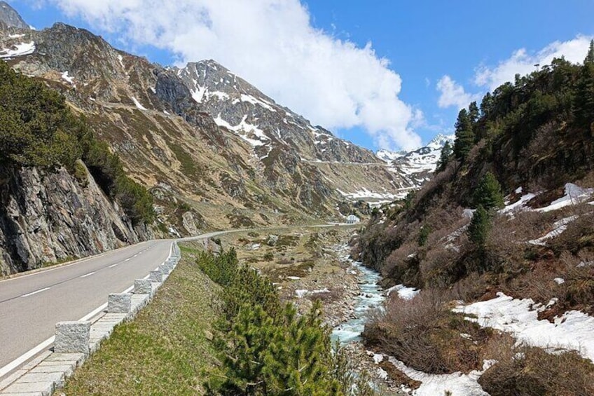 Susten Pass Road