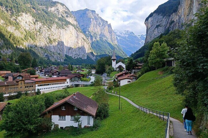 Lauterbrunnen village