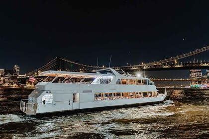 NYC: Gourmet Dinner Cruise with Live Music