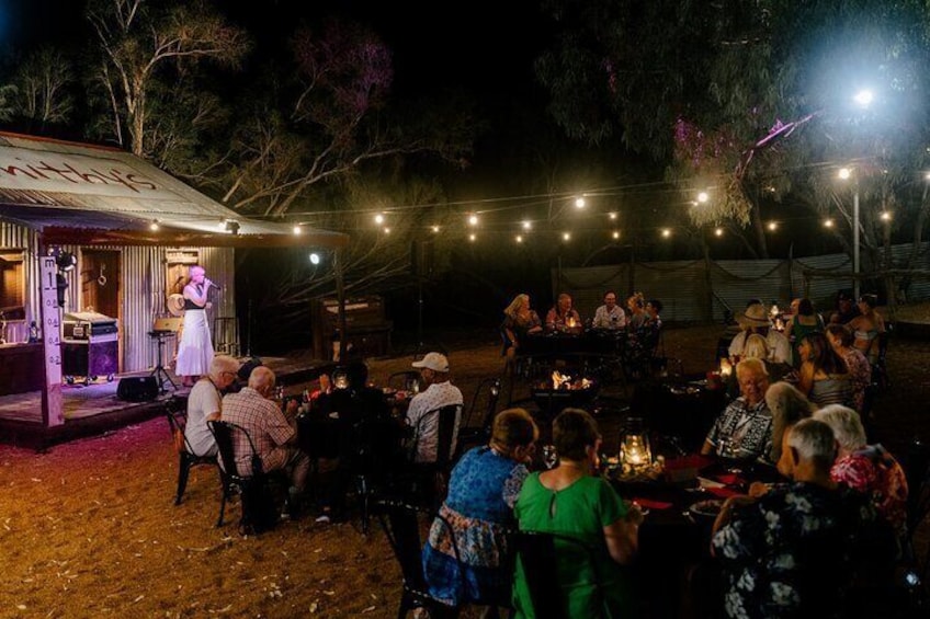 Smithy's Outback Dinner and Show
