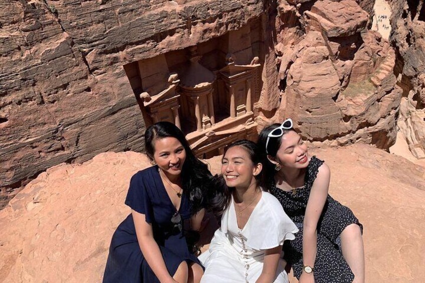 Private Full Day Tour in Petra City Amman 
